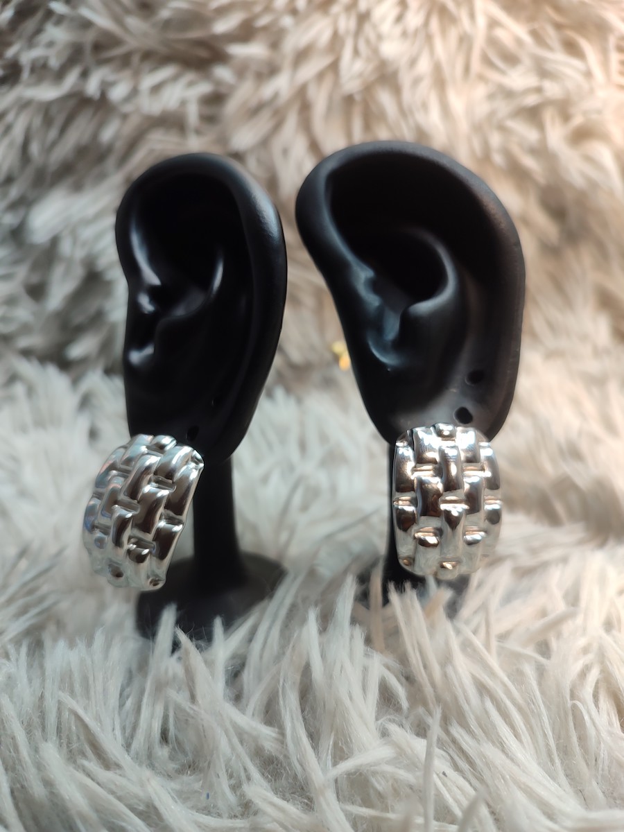 Zikora Silver Earring